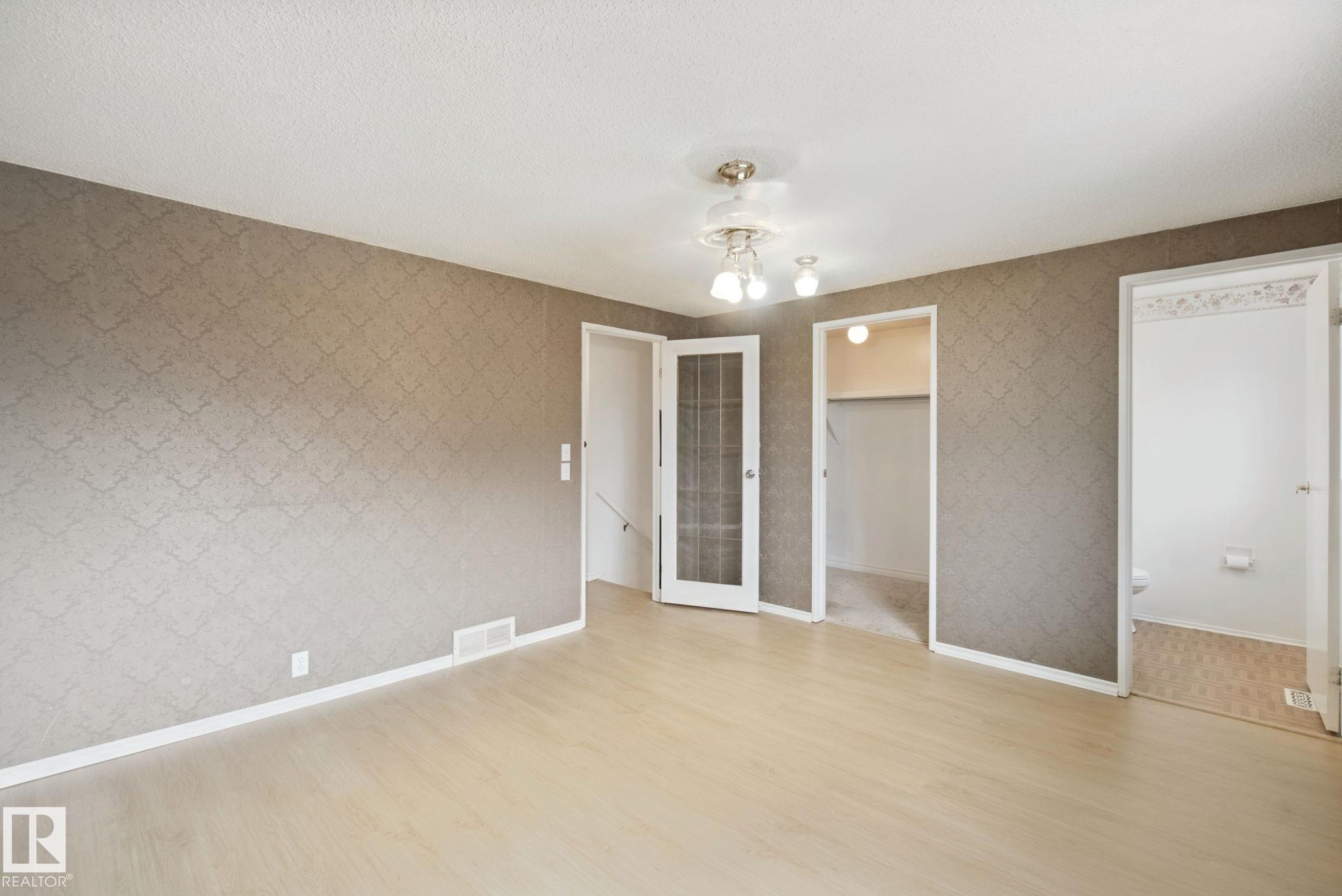 Photo 33 at 8807 181 Street NW, Belmead, Edmonton