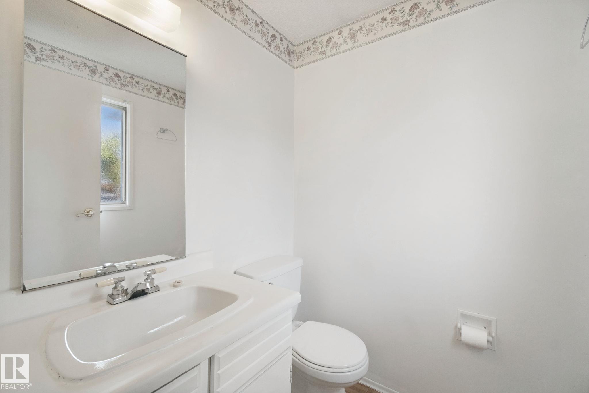 Photo 35 at 8807 181 Street NW, Belmead, Edmonton