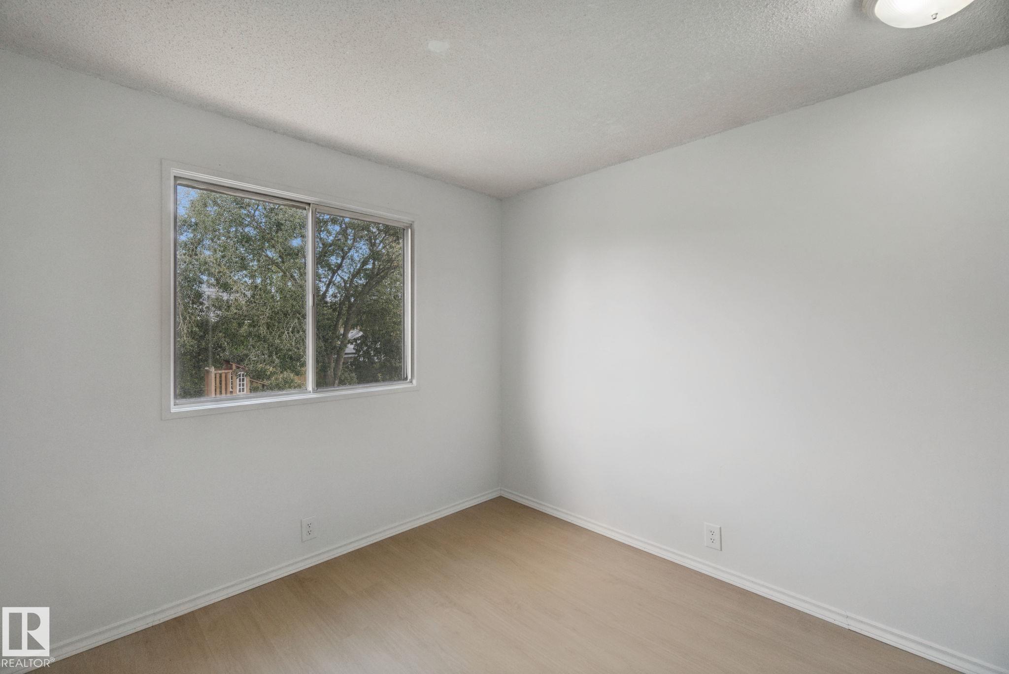 Photo 40 at 8807 181 Street NW, Belmead, Edmonton