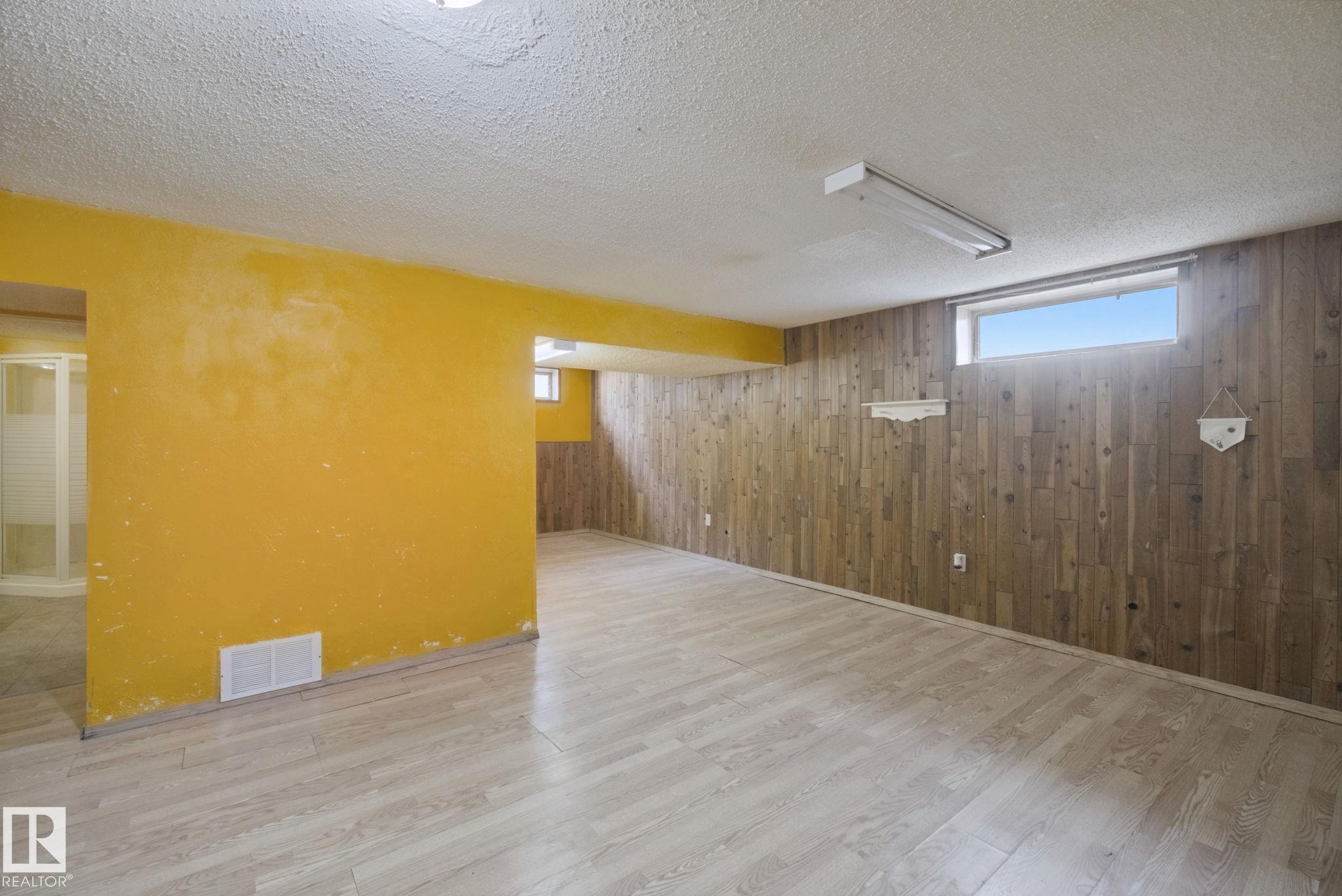Photo 44 at 8807 181 Street NW, Belmead, Edmonton