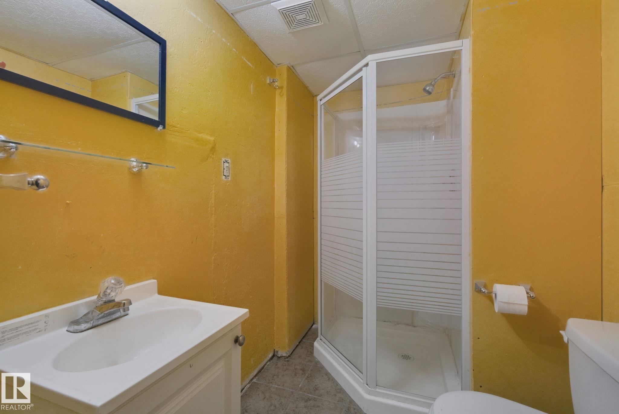 Photo 47 at 8807 181 Street NW, Belmead, Edmonton