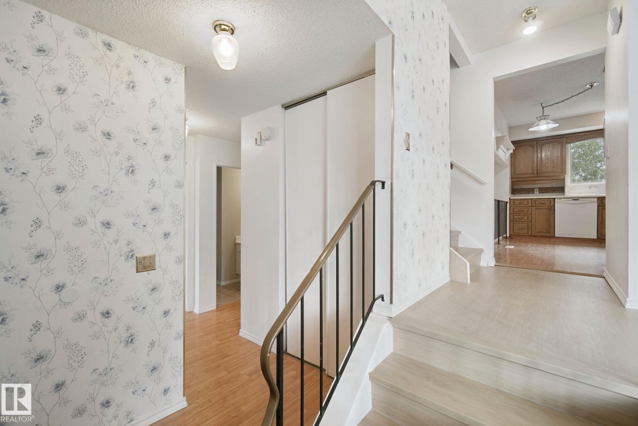 Photo 9 at 8807 181 Street NW, Belmead, Edmonton