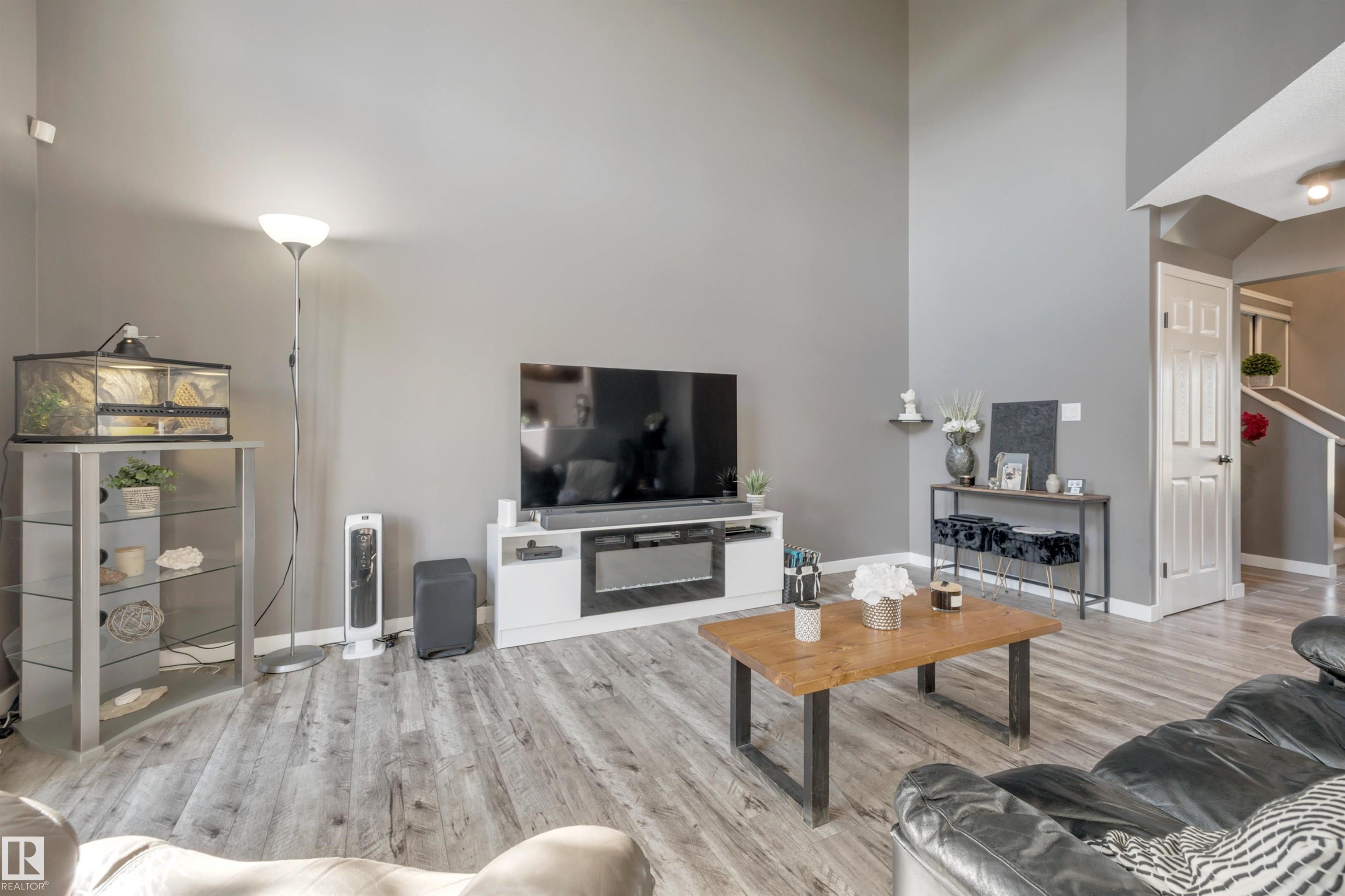 Photo 10 at 13 - 6608 158 Avenue NW, Ozerna, Edmonton