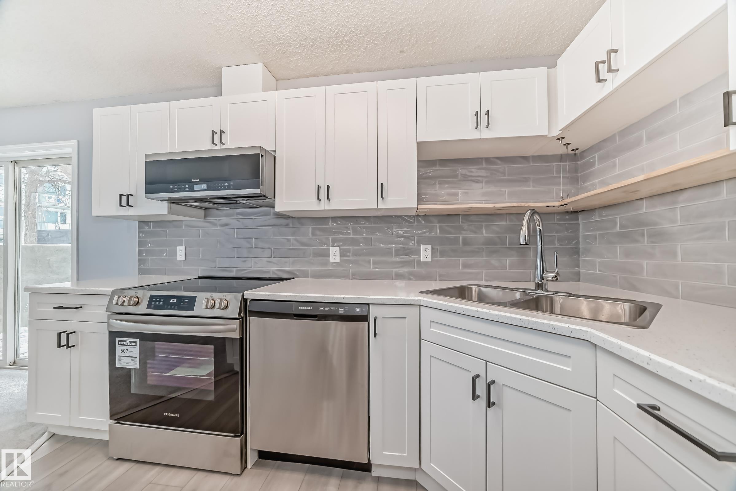 Photo 11 at 112 - 11325 83 Street NW, Parkdale, Edmonton