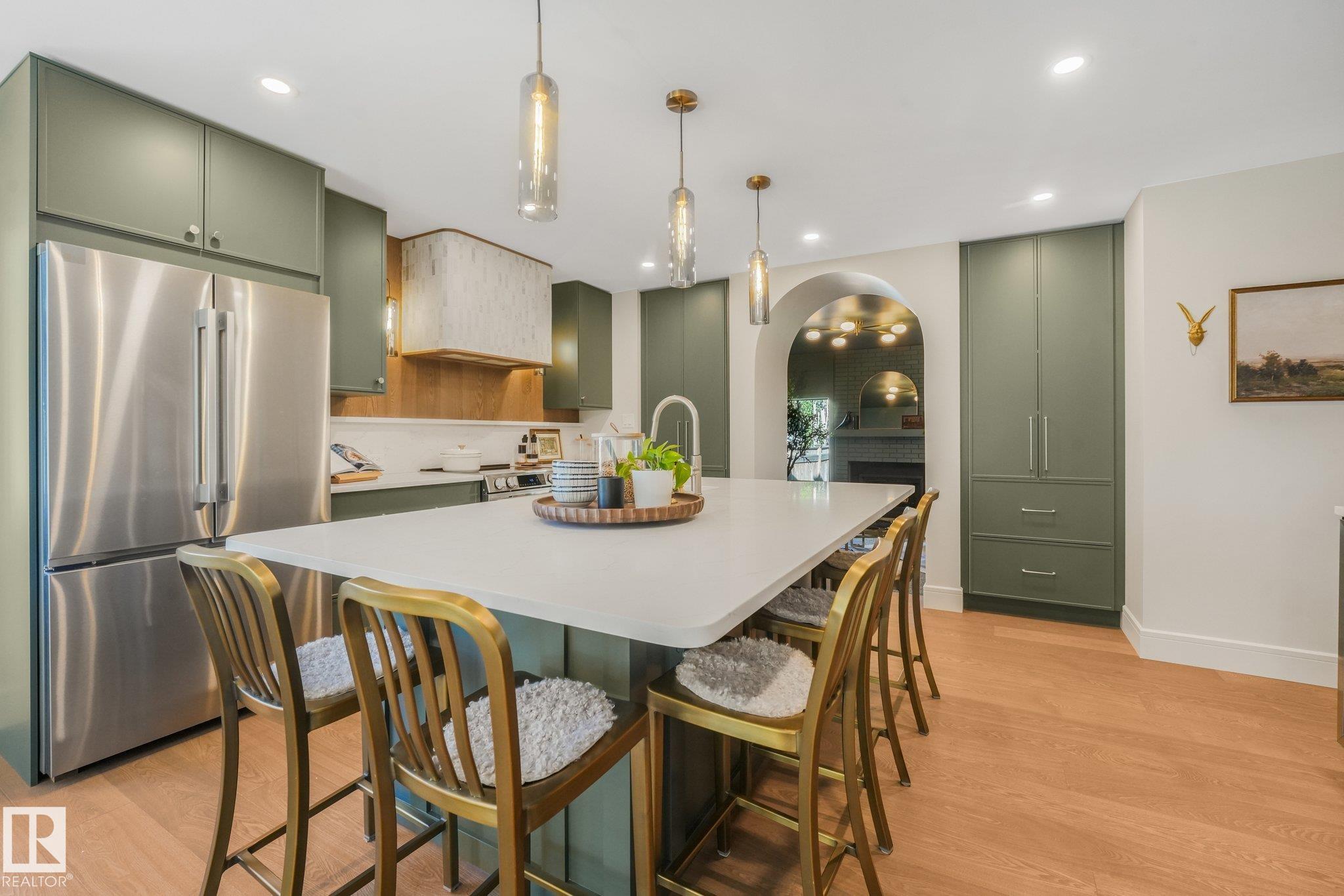 Photo 14 at 2031 104a Street NW, Keheewin, Edmonton