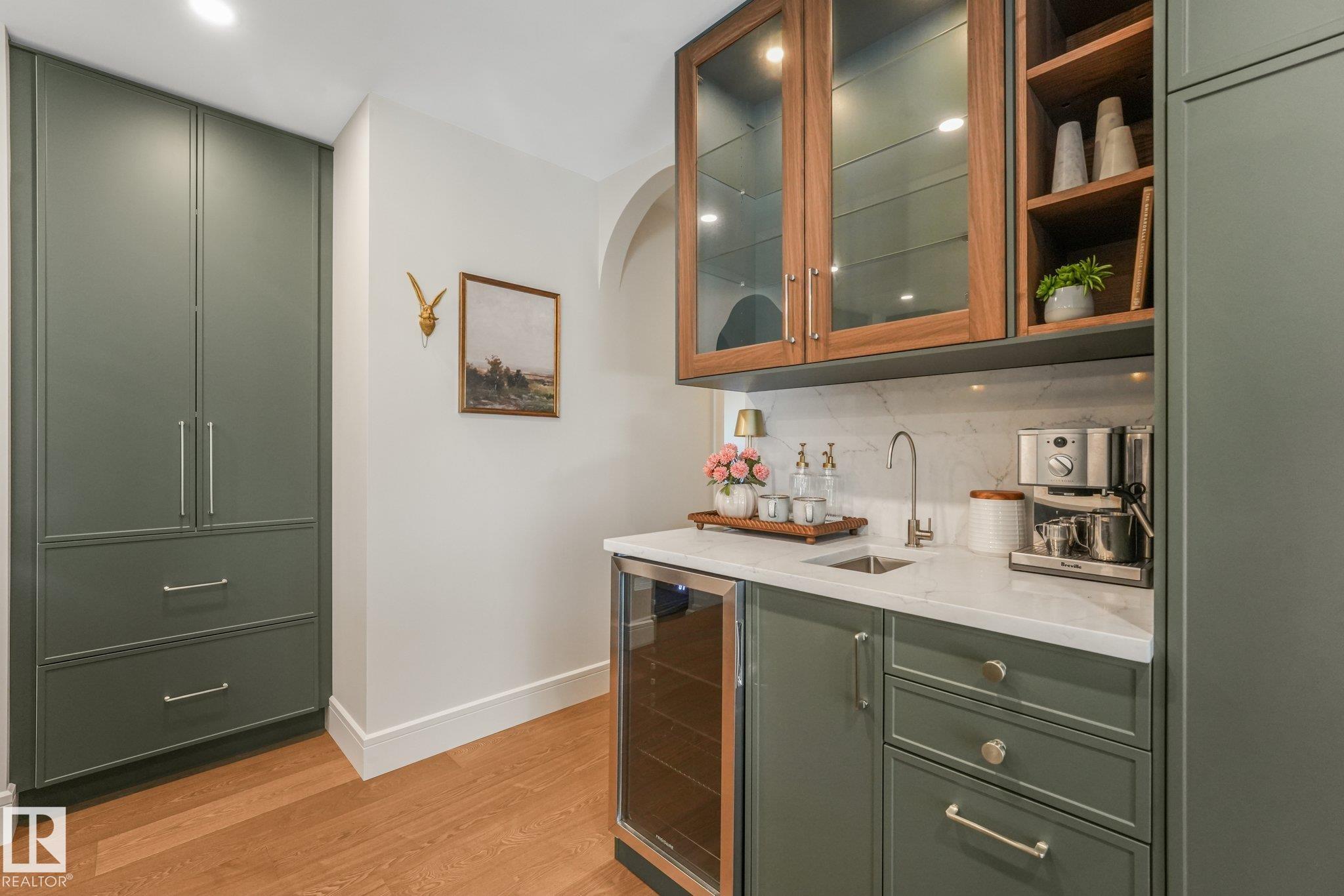 Photo 18 at 2031 104a Street NW, Keheewin, Edmonton