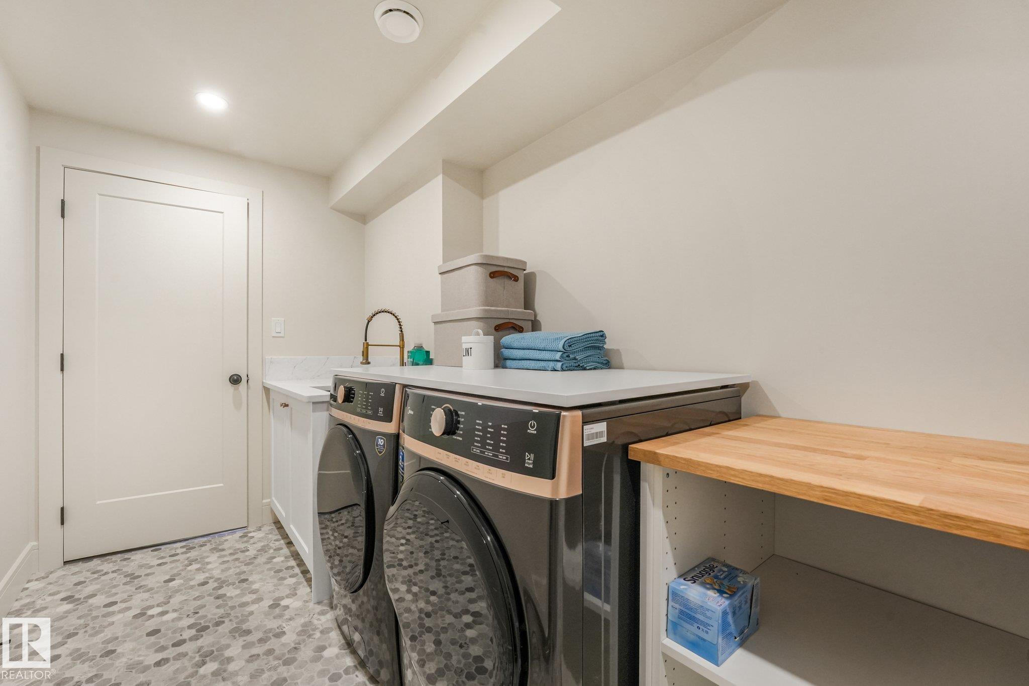 Photo 51 at 2031 104a Street NW, Keheewin, Edmonton