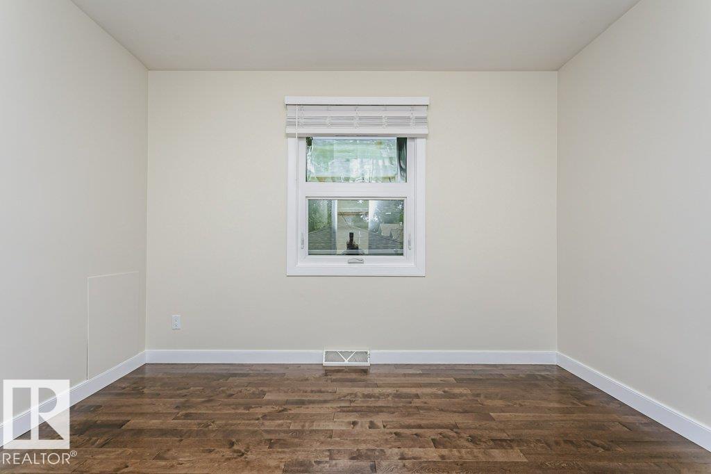 Photo 16 at 12255 Dovercourt Crescent NW, Dovercourt, Edmonton