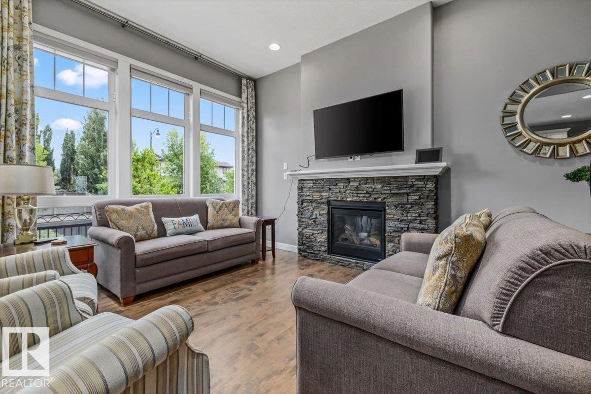 Photo 6 at 647 Cantor Landing SW, Callaghan, Edmonton