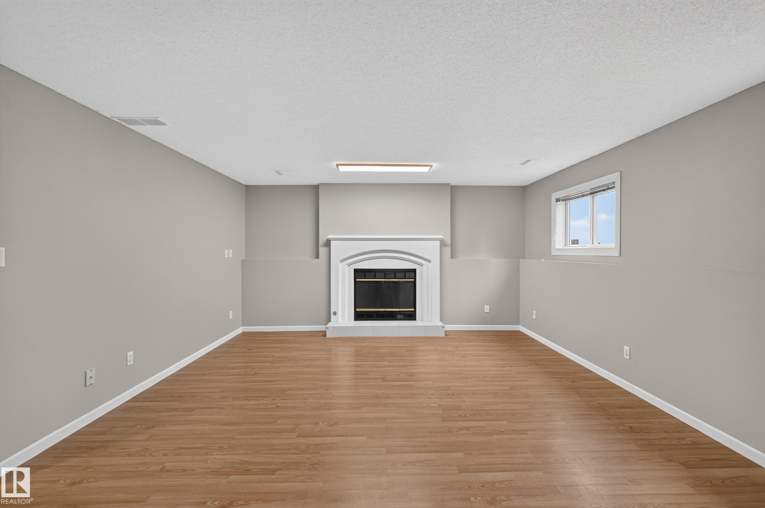 Photo 27 at 365 Hollick-kenyon Road NW, Hollick-Kenyon, Edmonton