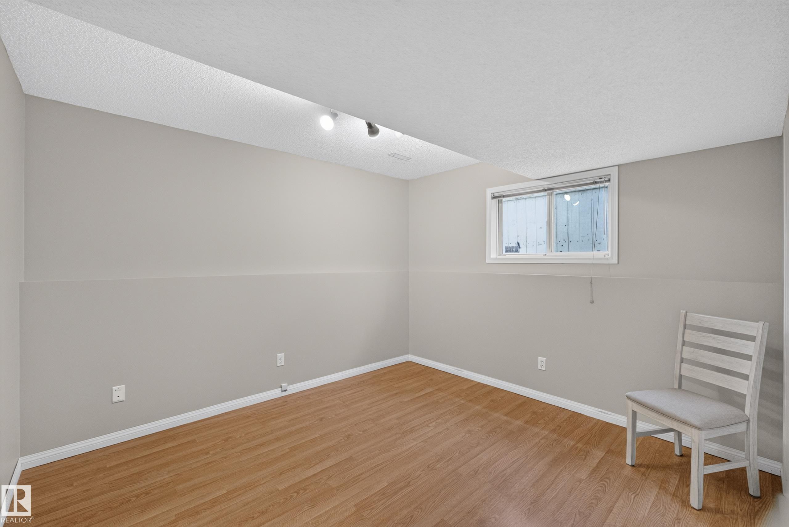 Photo 31 at 365 Hollick-kenyon Road NW, Hollick-Kenyon, Edmonton