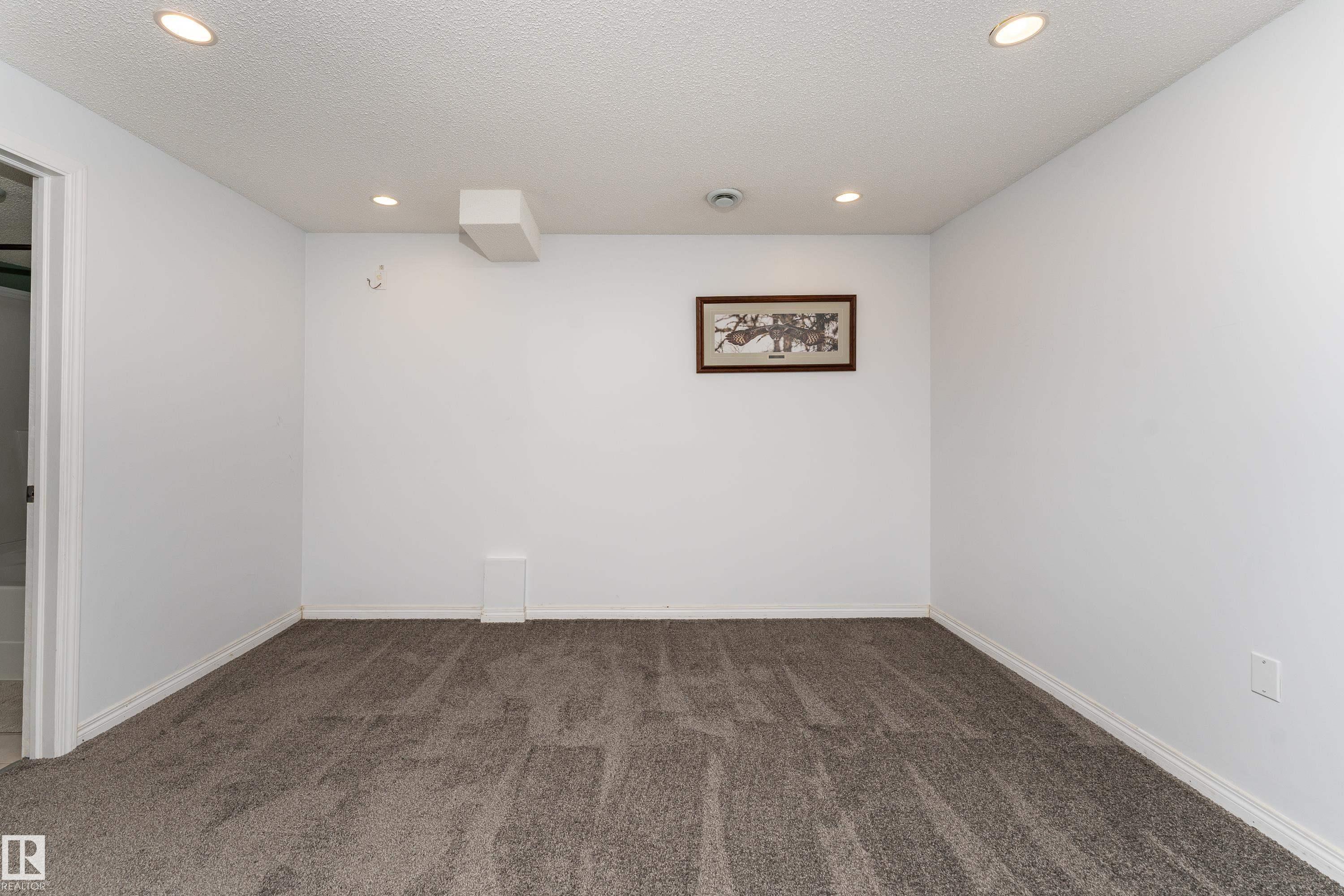Photo 26 at 2309 27 Avenue NW, Silver Berry, Edmonton