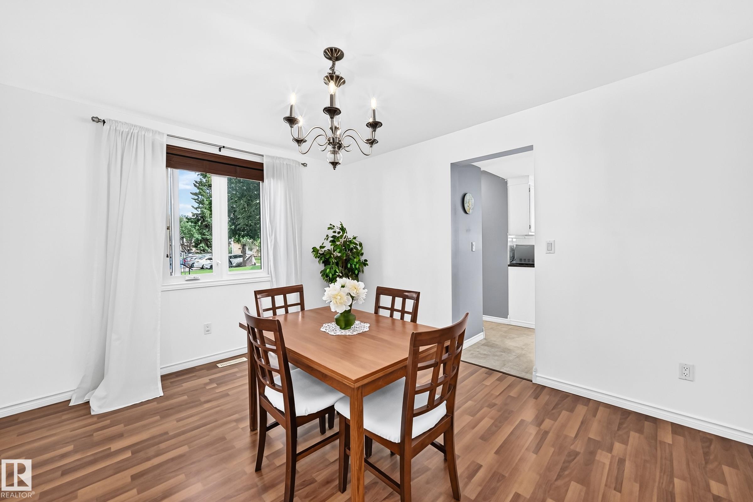 Photo 18 at 10451 26 Avenue NW, Ermineskin, Edmonton