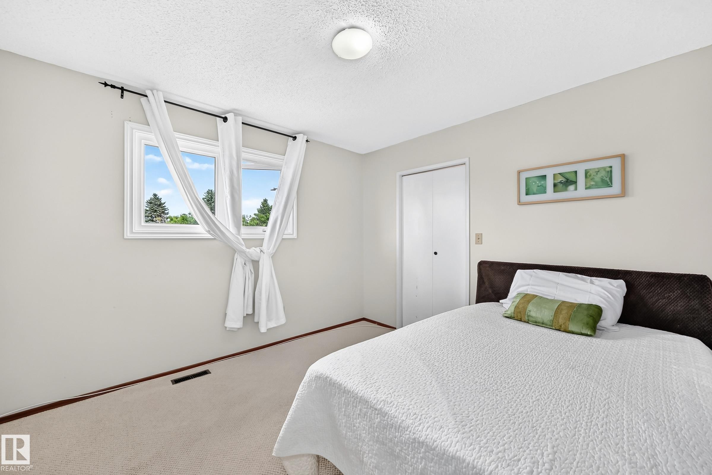 Photo 41 at 10451 26 Avenue NW, Ermineskin, Edmonton