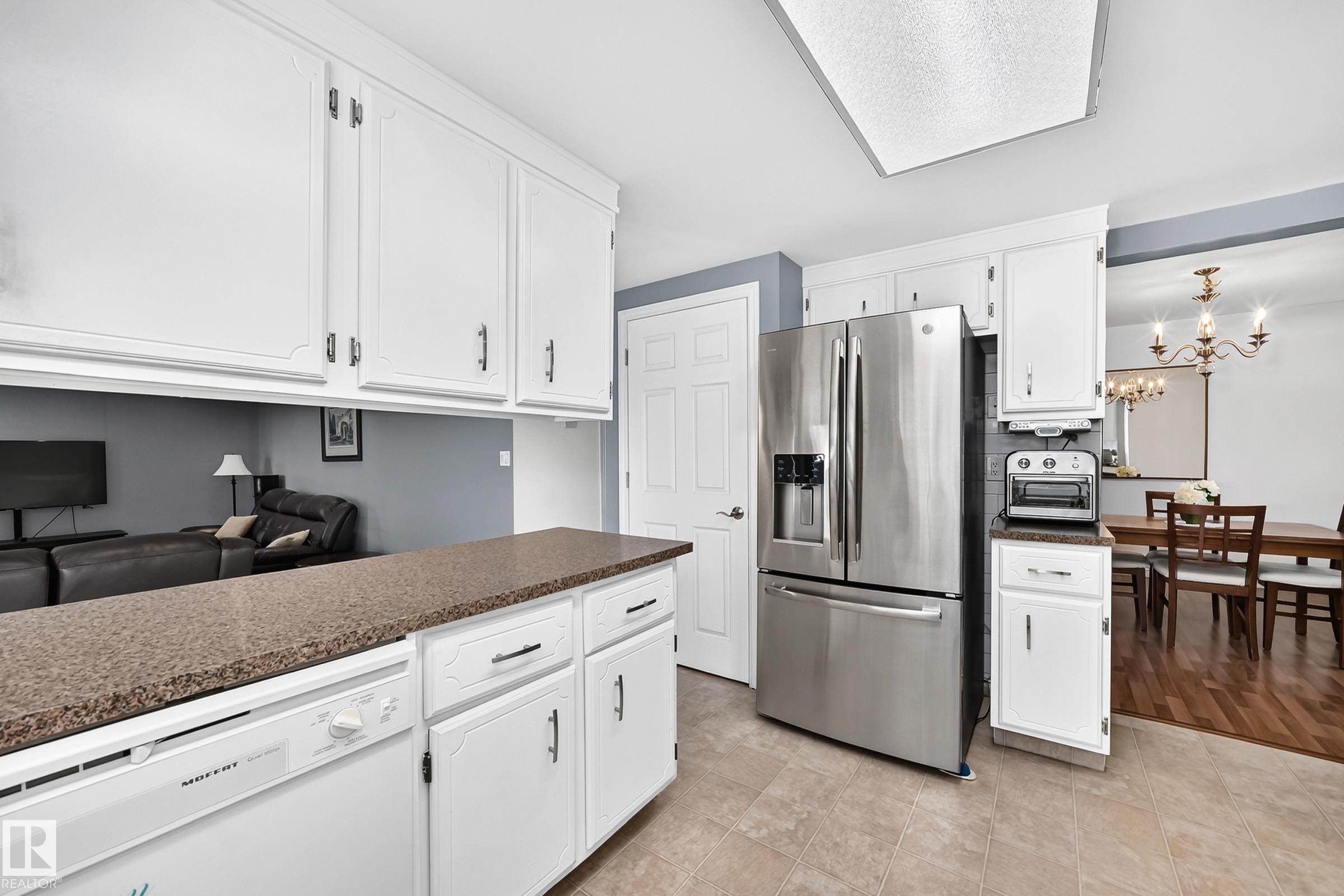 Photo 9 at 10451 26 Avenue NW, Ermineskin, Edmonton