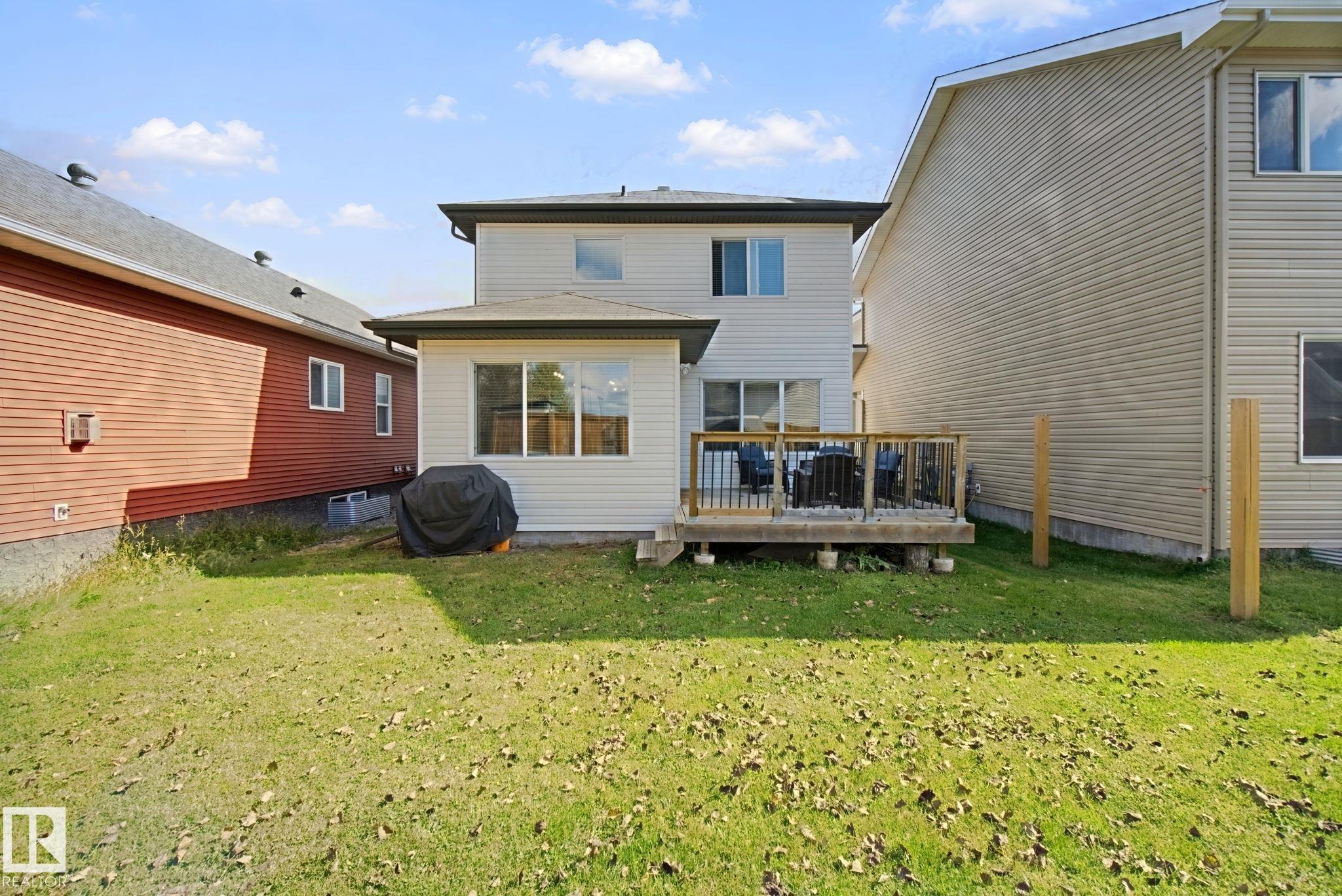 Listing photo thumbnail