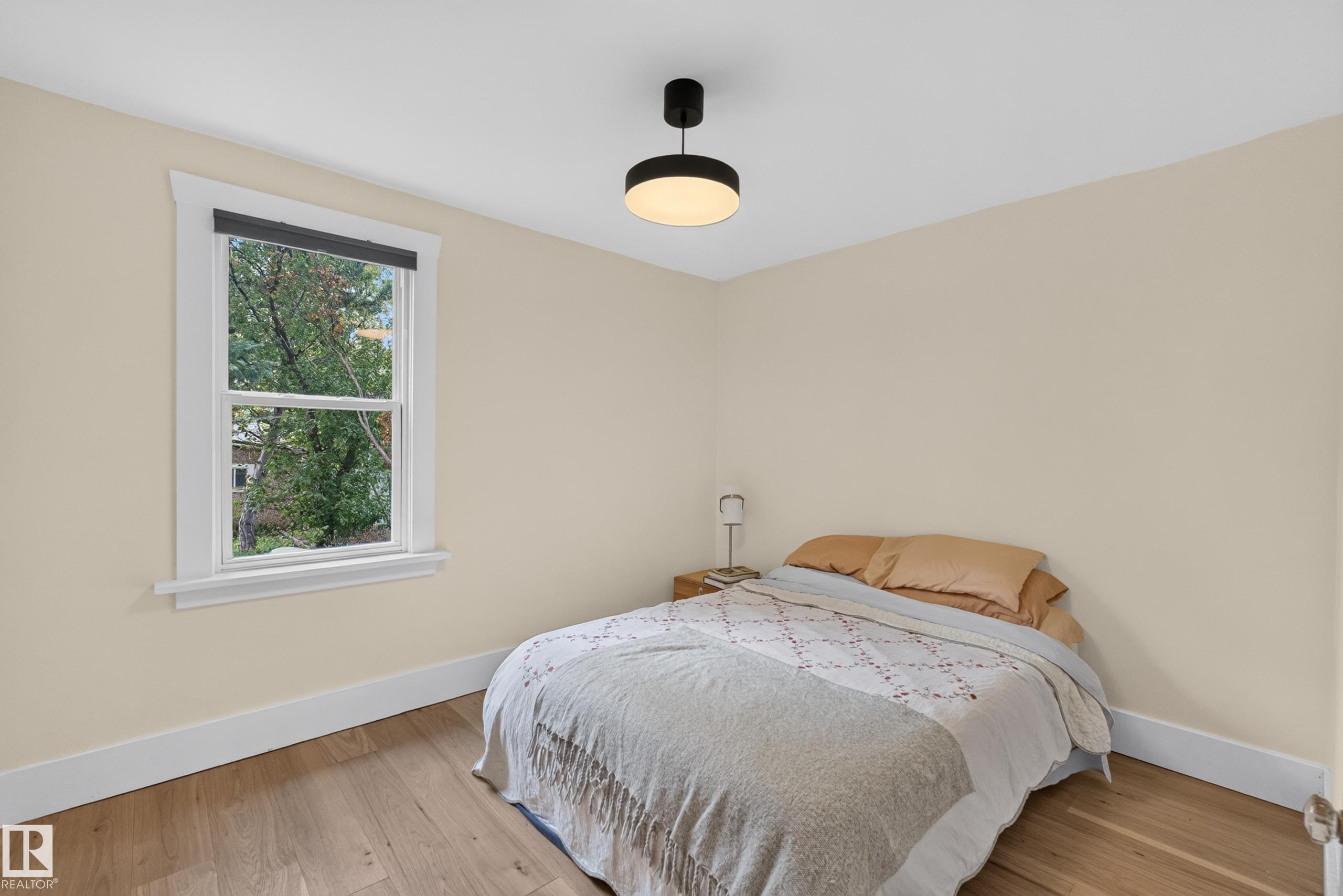 Photo 16 at 11308 123 Street NW, Inglewood, Edmonton