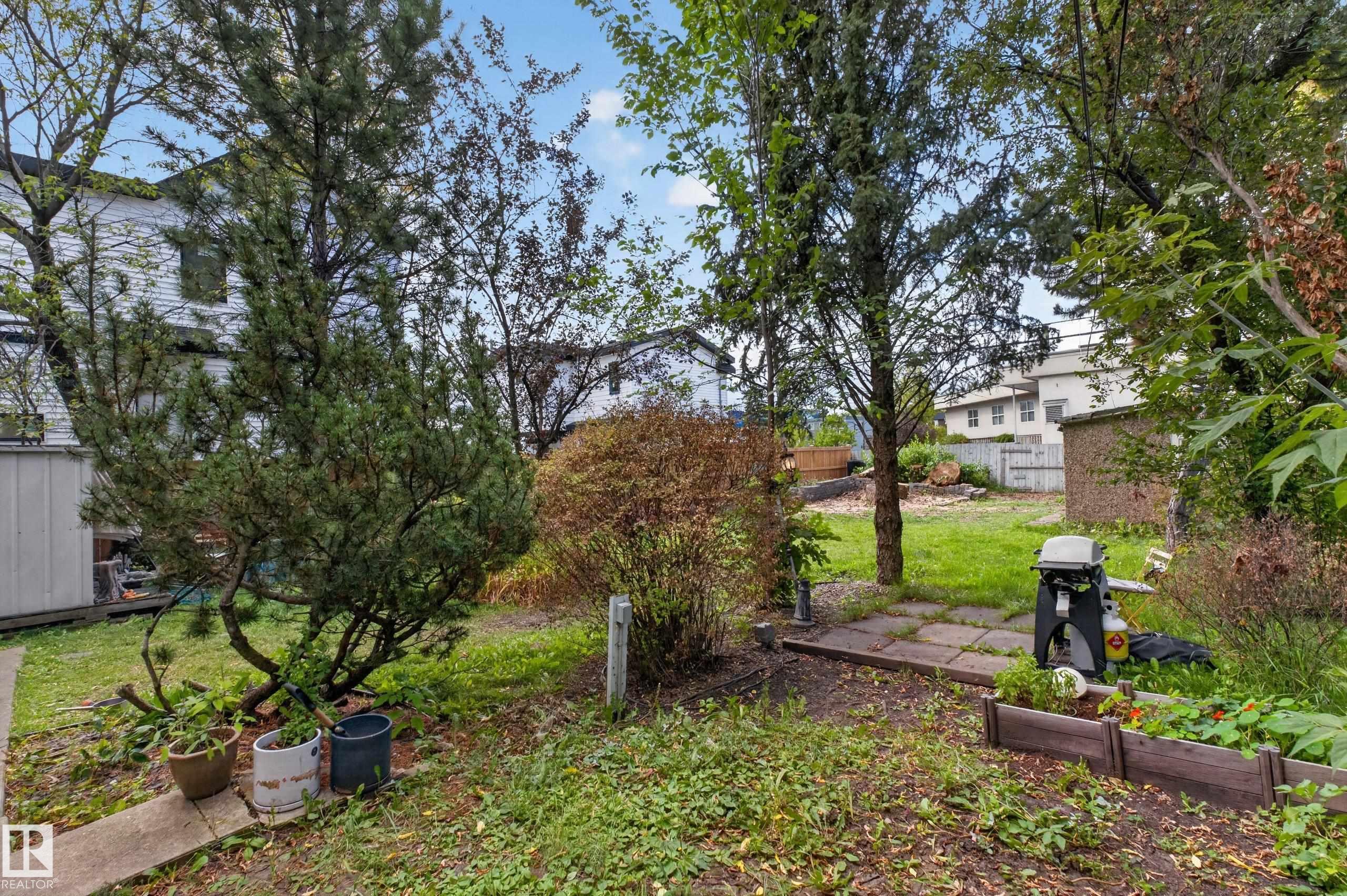 Photo 38 at 11308 123 Street NW, Inglewood, Edmonton