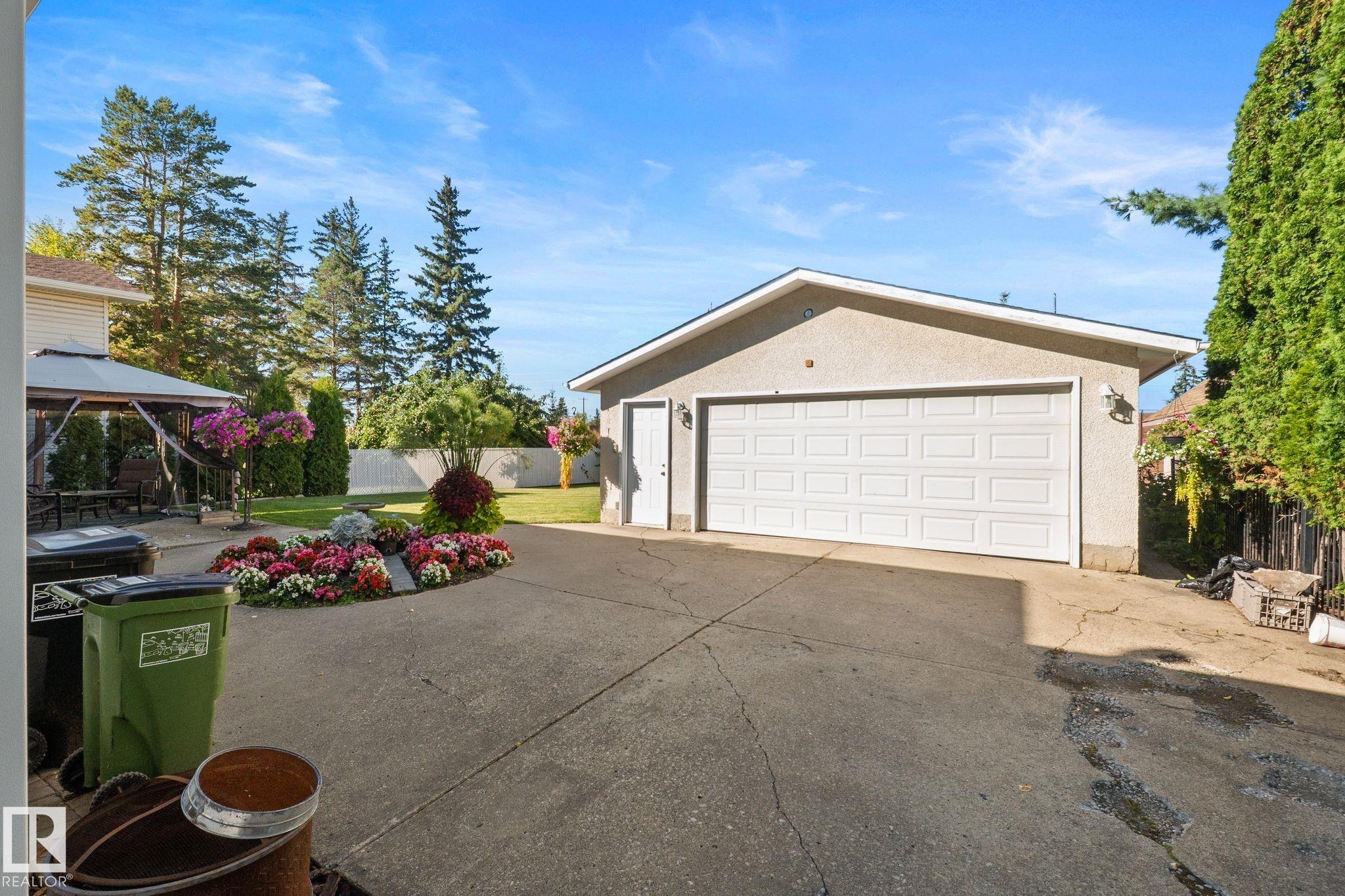 Photo 56 at 15716 78a Avenue NW, Patricia Heights, Edmonton