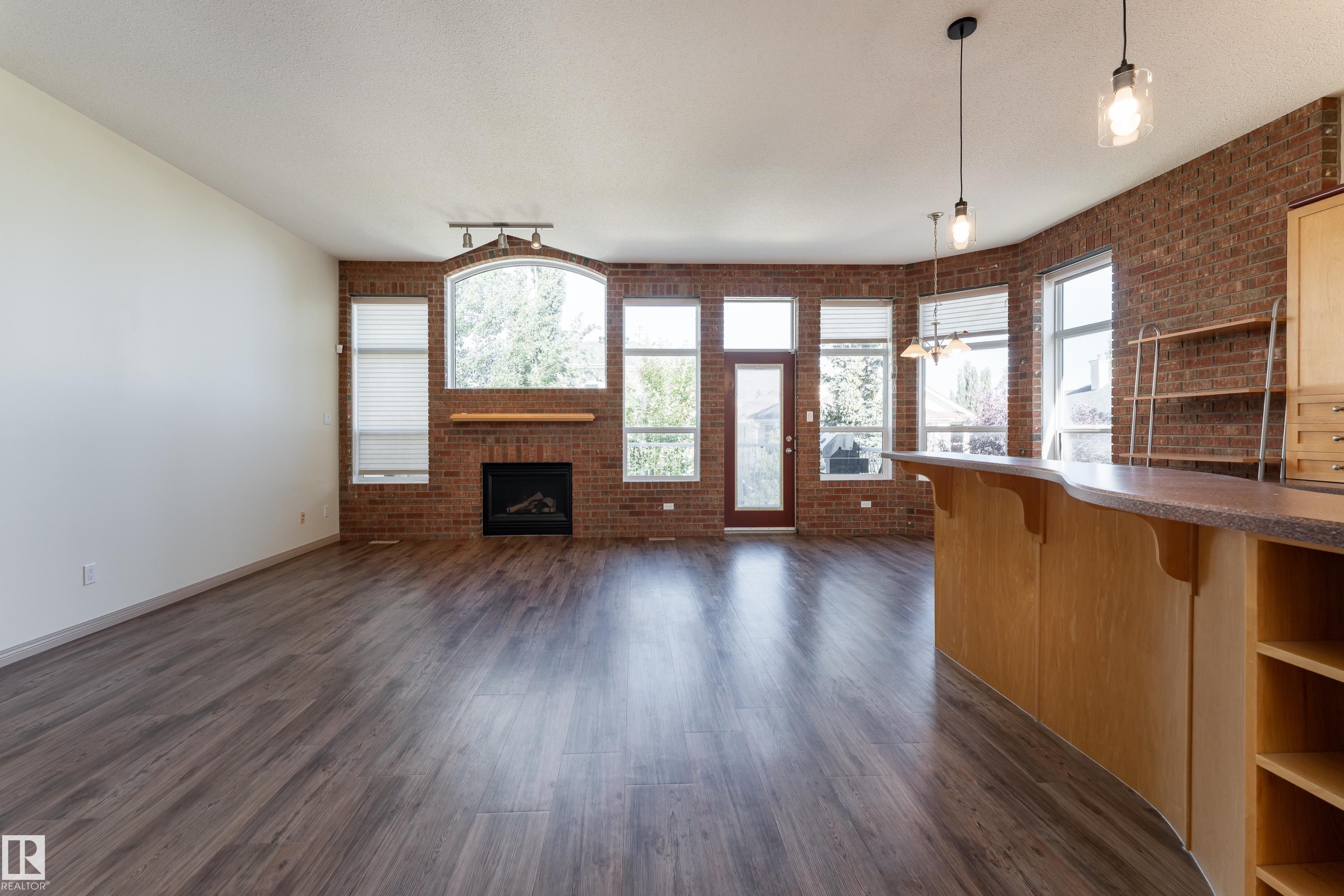 Photo 9 at 1462 Loewen crest NW, Leger, Edmonton