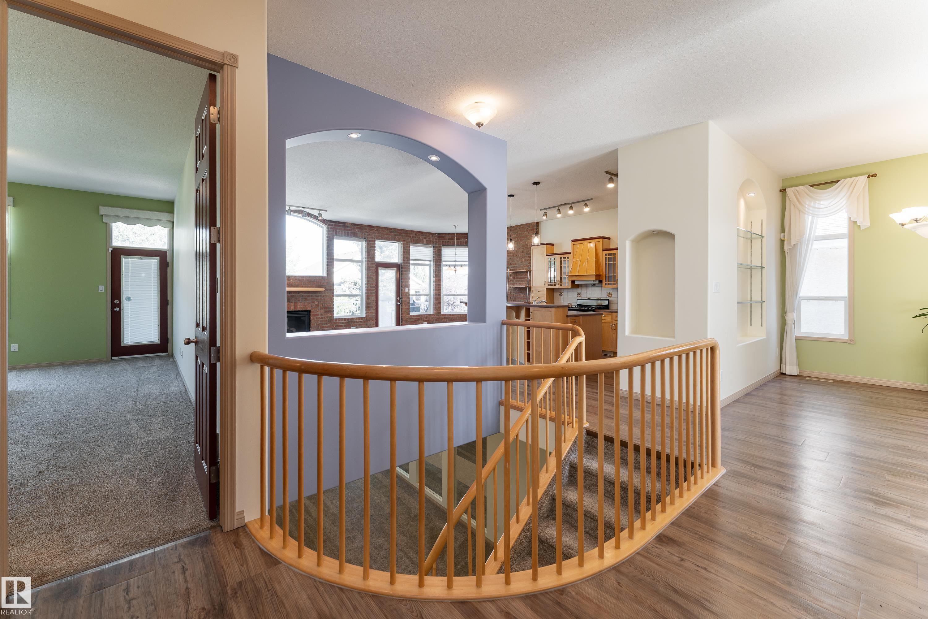 Photo 10 at 1462 Loewen crest NW, Leger, Edmonton