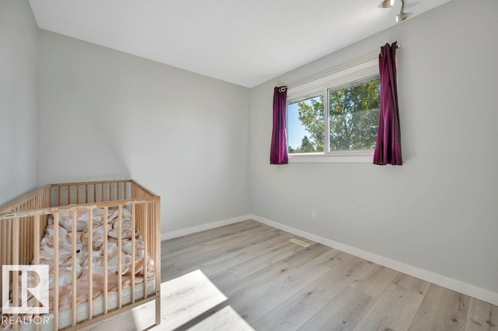 Photo 28 at 18023 73 Avenue NW, Lymburn, Edmonton