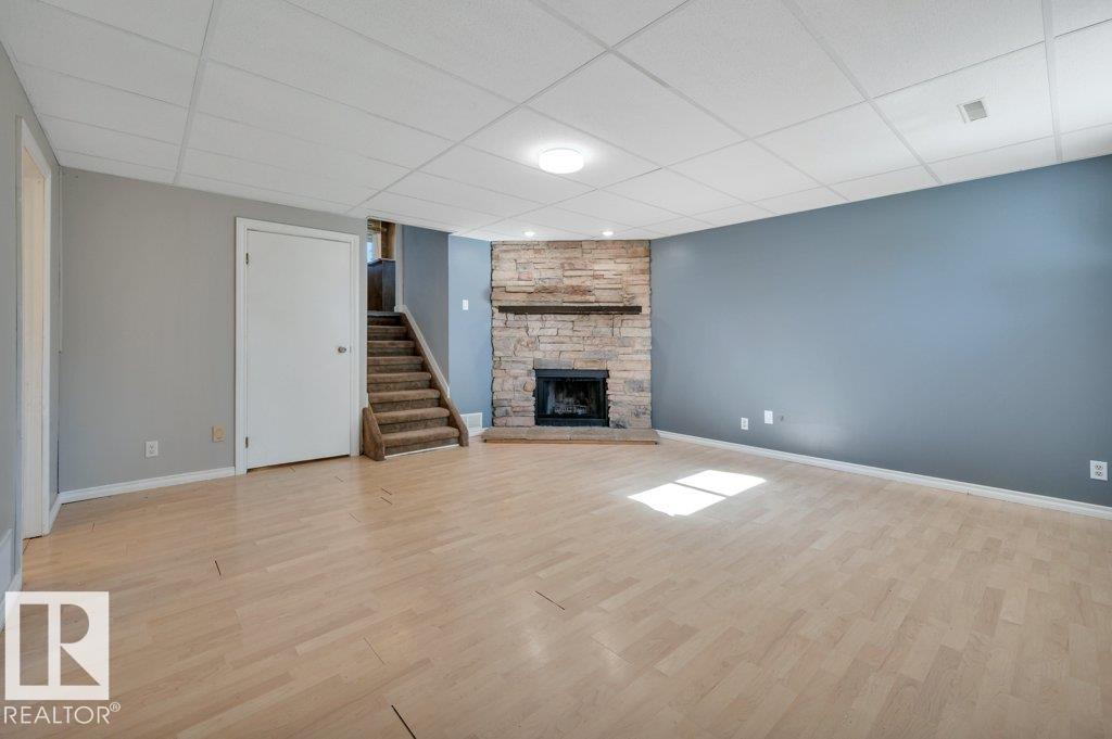 Photo 33 at 18023 73 Avenue NW, Lymburn, Edmonton
