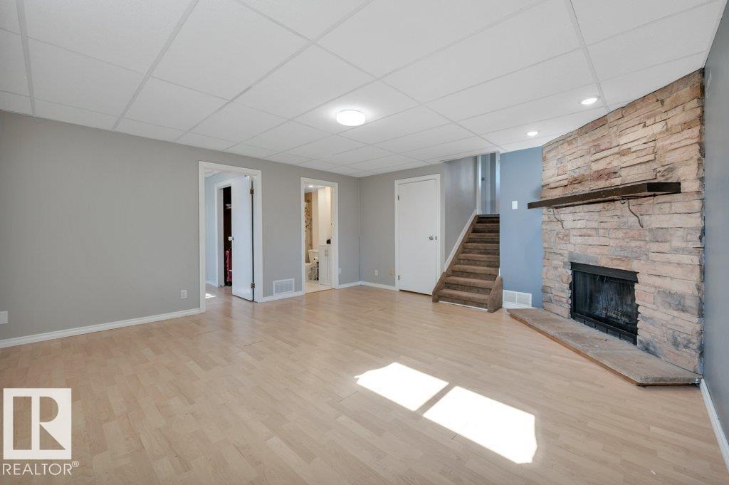 Photo 34 at 18023 73 Avenue NW, Lymburn, Edmonton