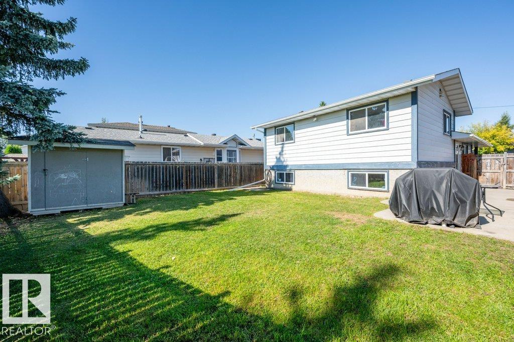 Photo 42 at 18023 73 Avenue NW, Lymburn, Edmonton