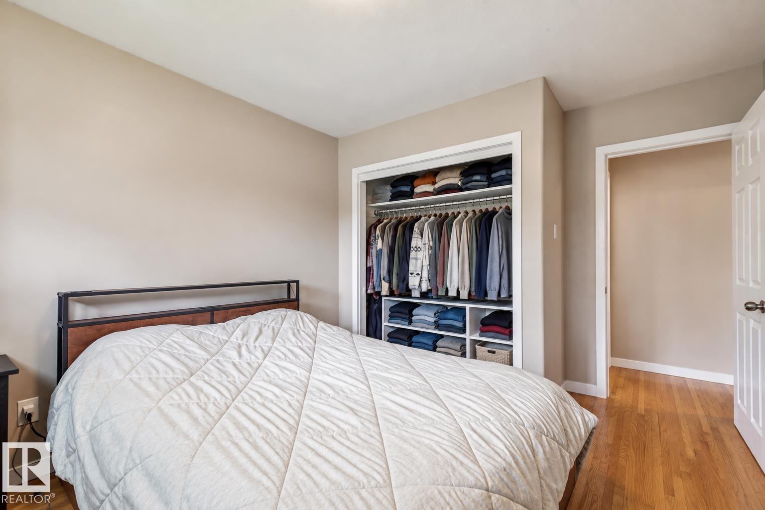Photo 15 at 16522 104 Avenue NW, Britannia Youngstown, Edmonton