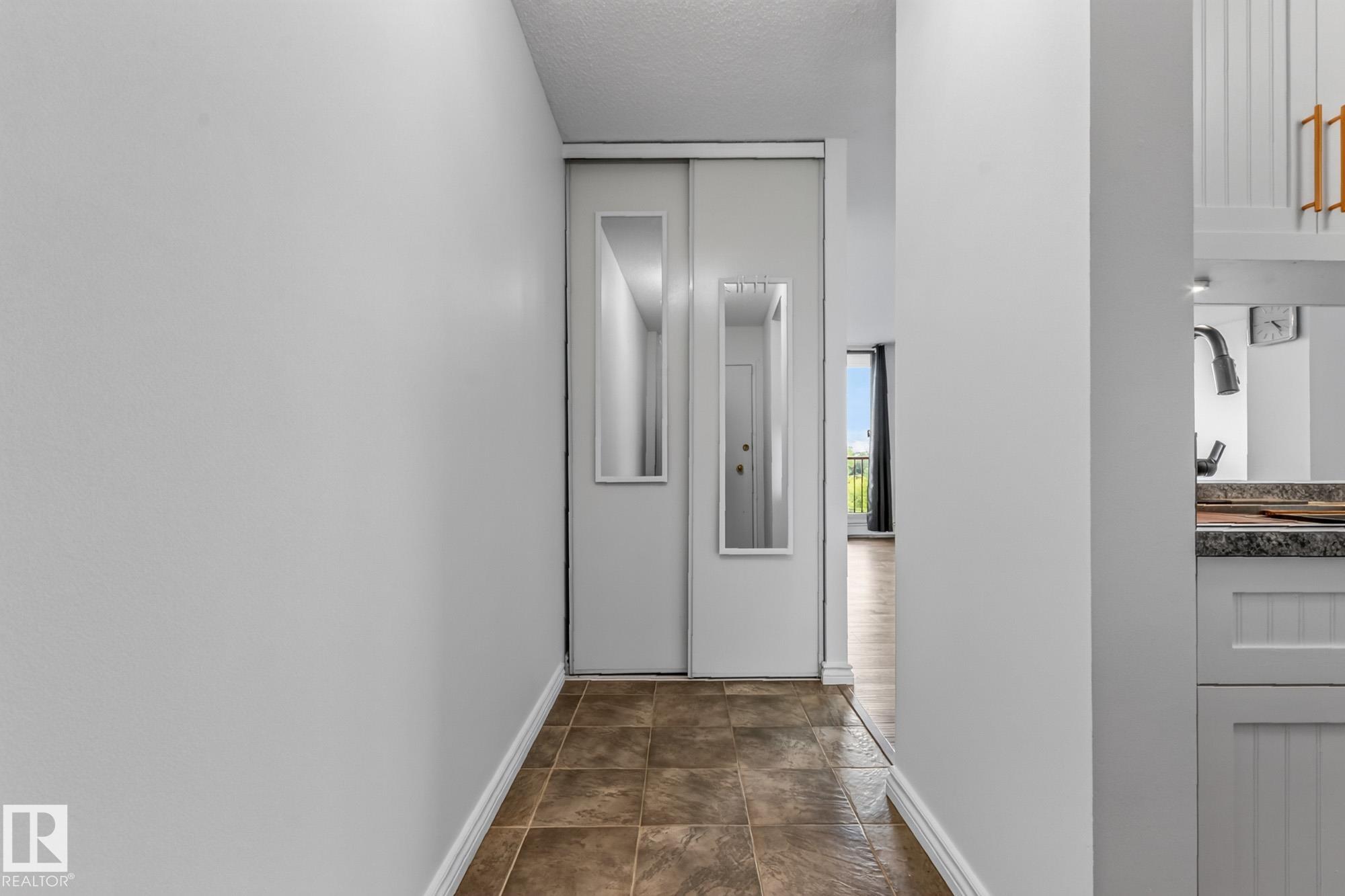 Photo 8 at 704 - 11007 83 Avenue NW, Garneau, Edmonton
