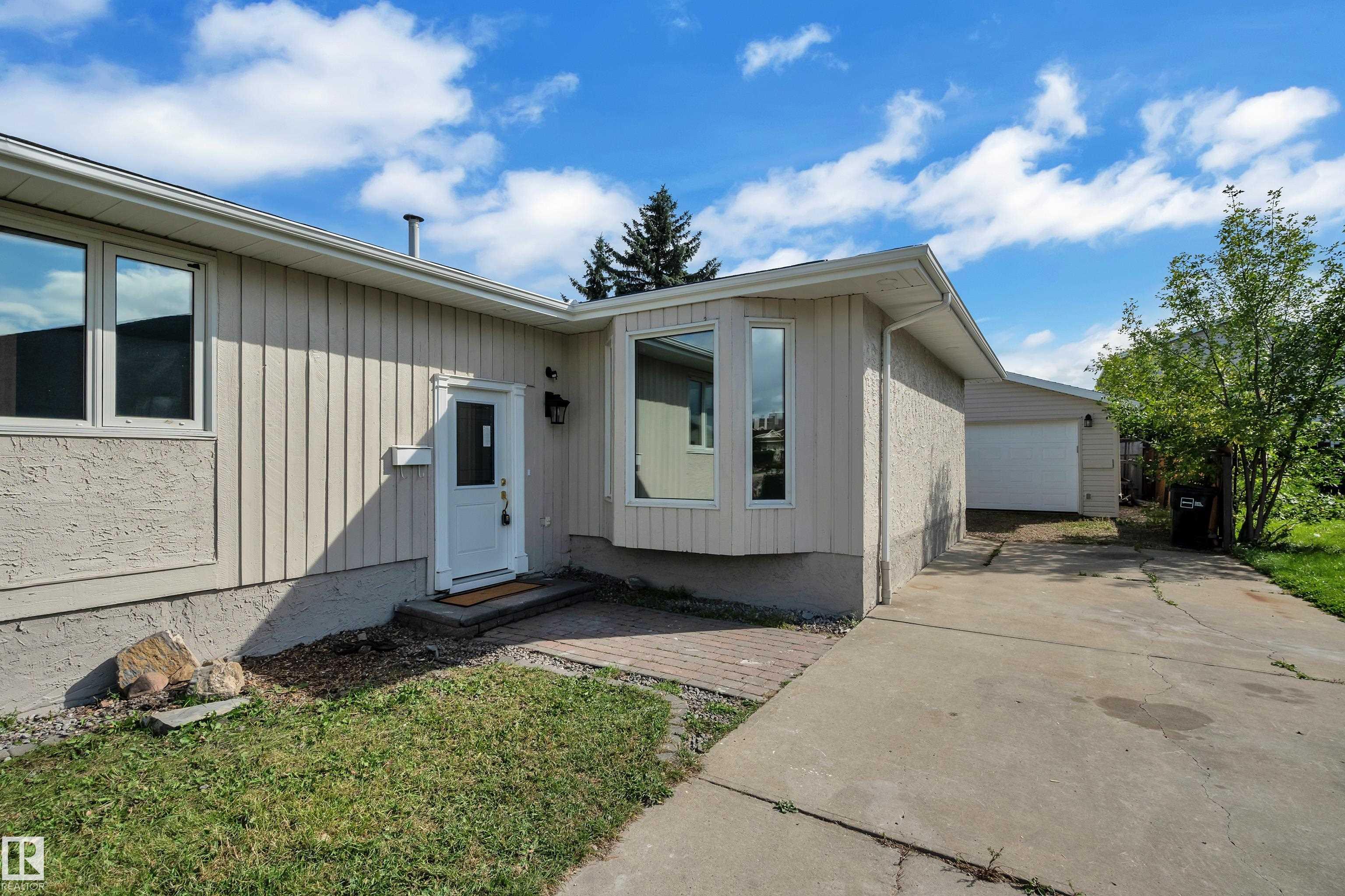 Photo 37 at 11427 141 Avenue NW, Carlisle, Edmonton