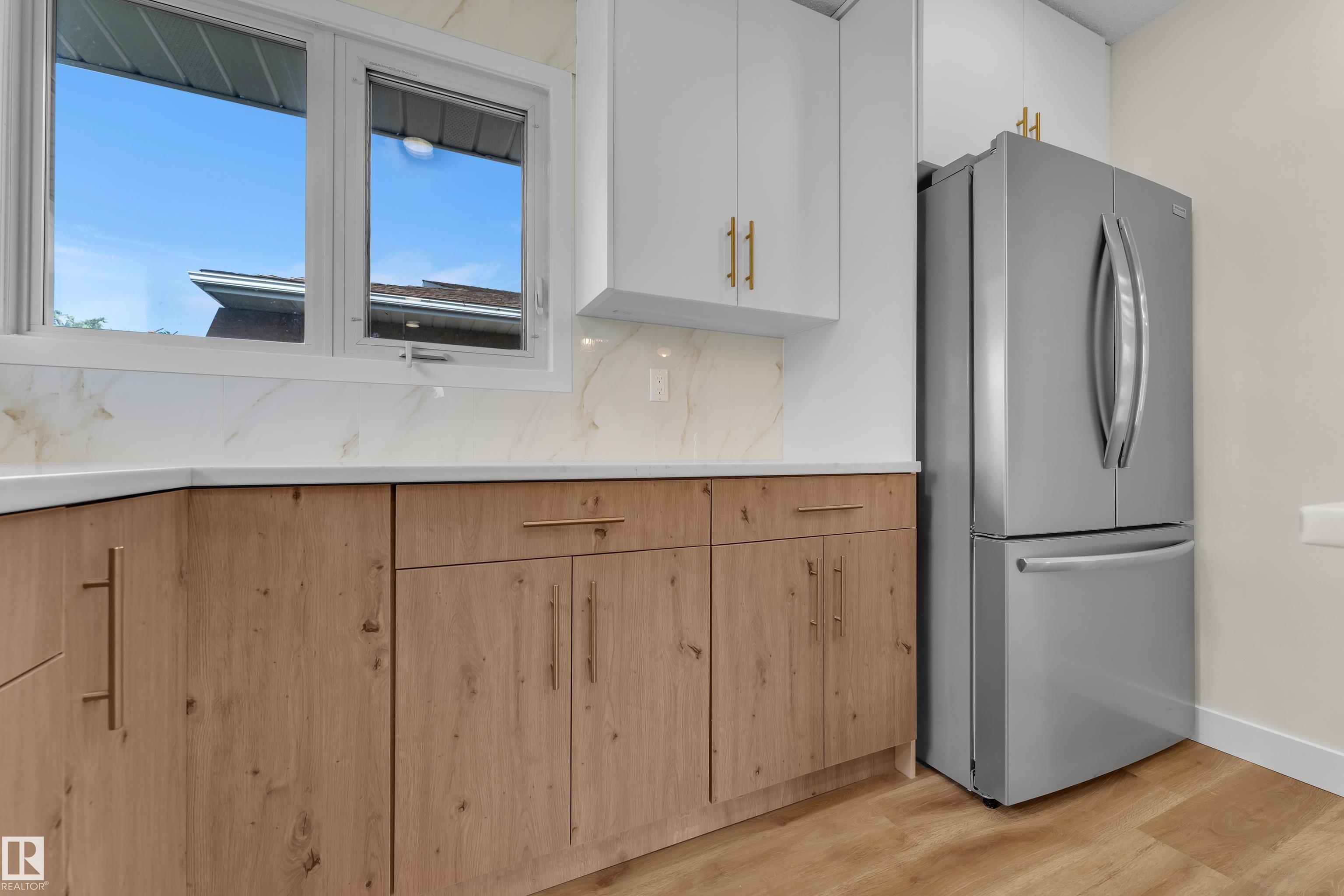 Photo 10 at 11427 141 Avenue NW, Carlisle, Edmonton