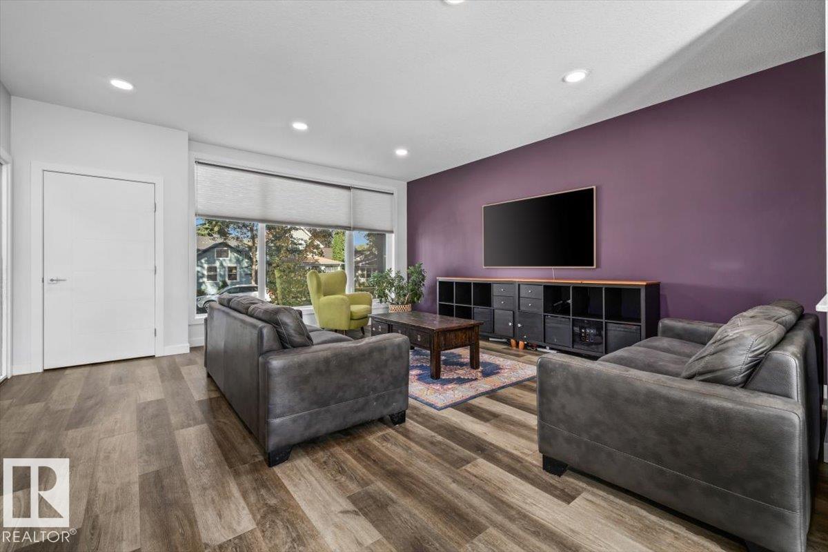 Photo 13 at 9817 77 Avenue NW, Ritchie, Edmonton