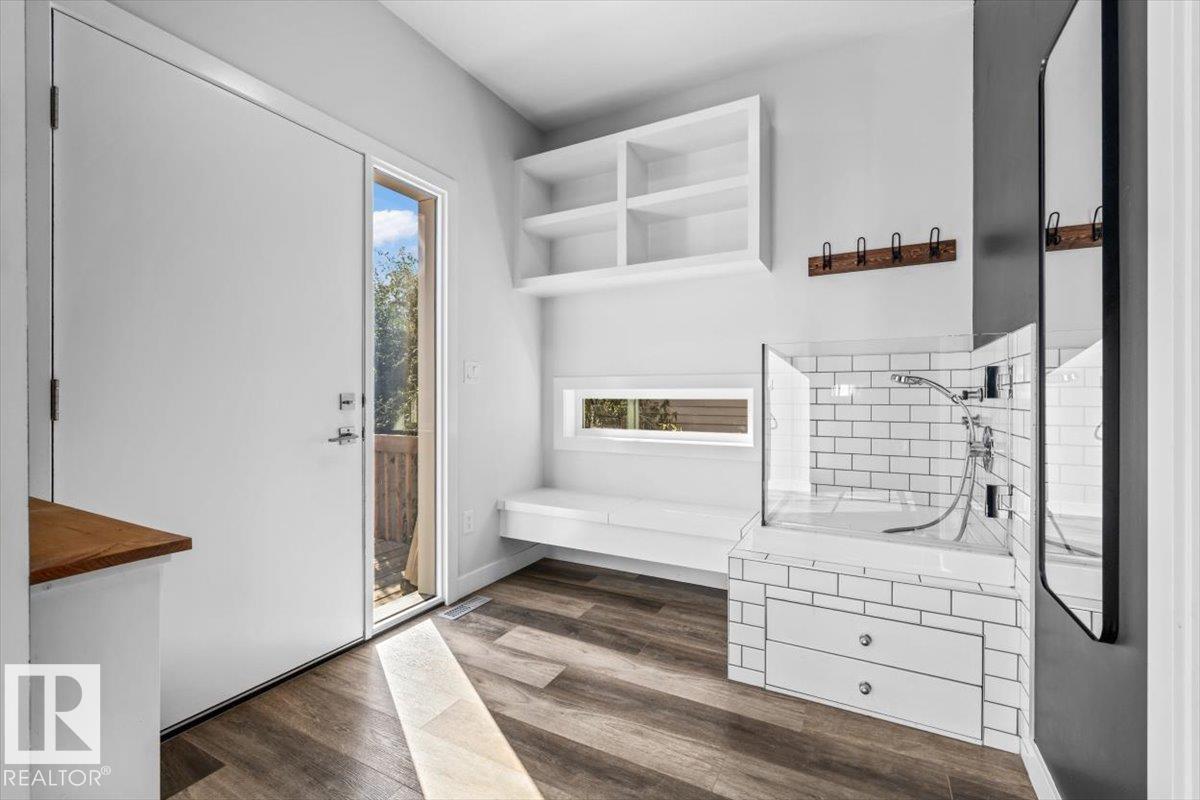 Photo 14 at 9817 77 Avenue NW, Ritchie, Edmonton