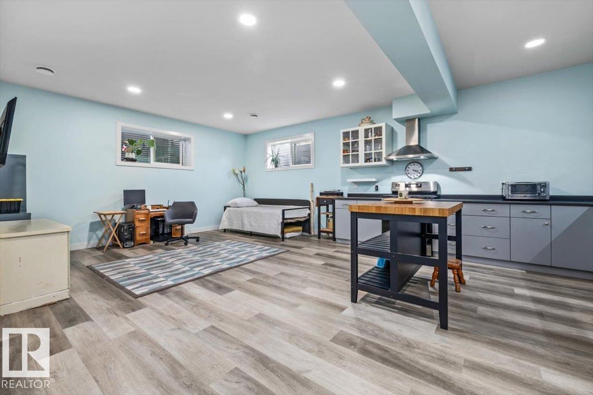 Photo 33 at 9817 77 Avenue NW, Ritchie, Edmonton