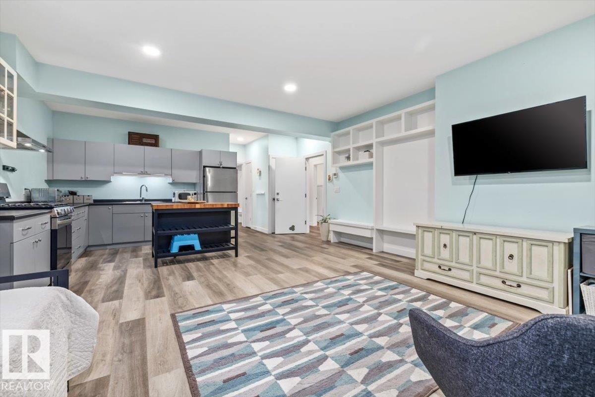 Photo 41 at 9817 77 Avenue NW, Ritchie, Edmonton