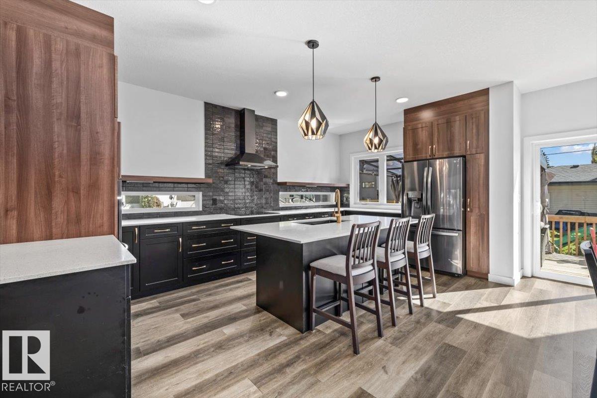 Photo 6 at 9817 77 Avenue NW, Ritchie, Edmonton