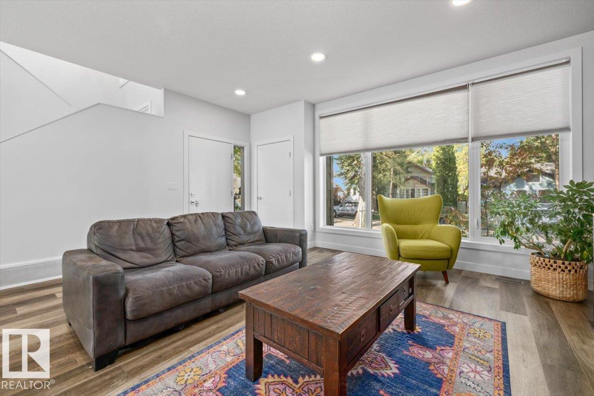 Photo 10 at 9817 77 Avenue NW, Ritchie, Edmonton