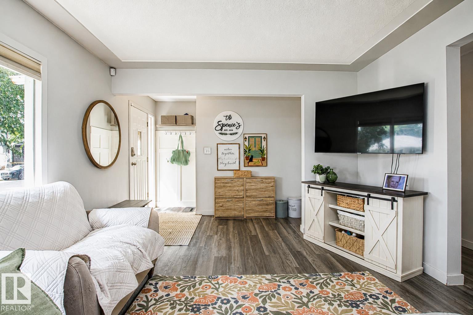 Photo 14 at 12231 55 Street NW, Newton, Edmonton