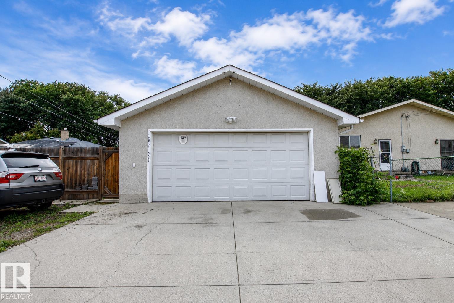 Photo 31 at 12231 55 Street NW, Newton, Edmonton