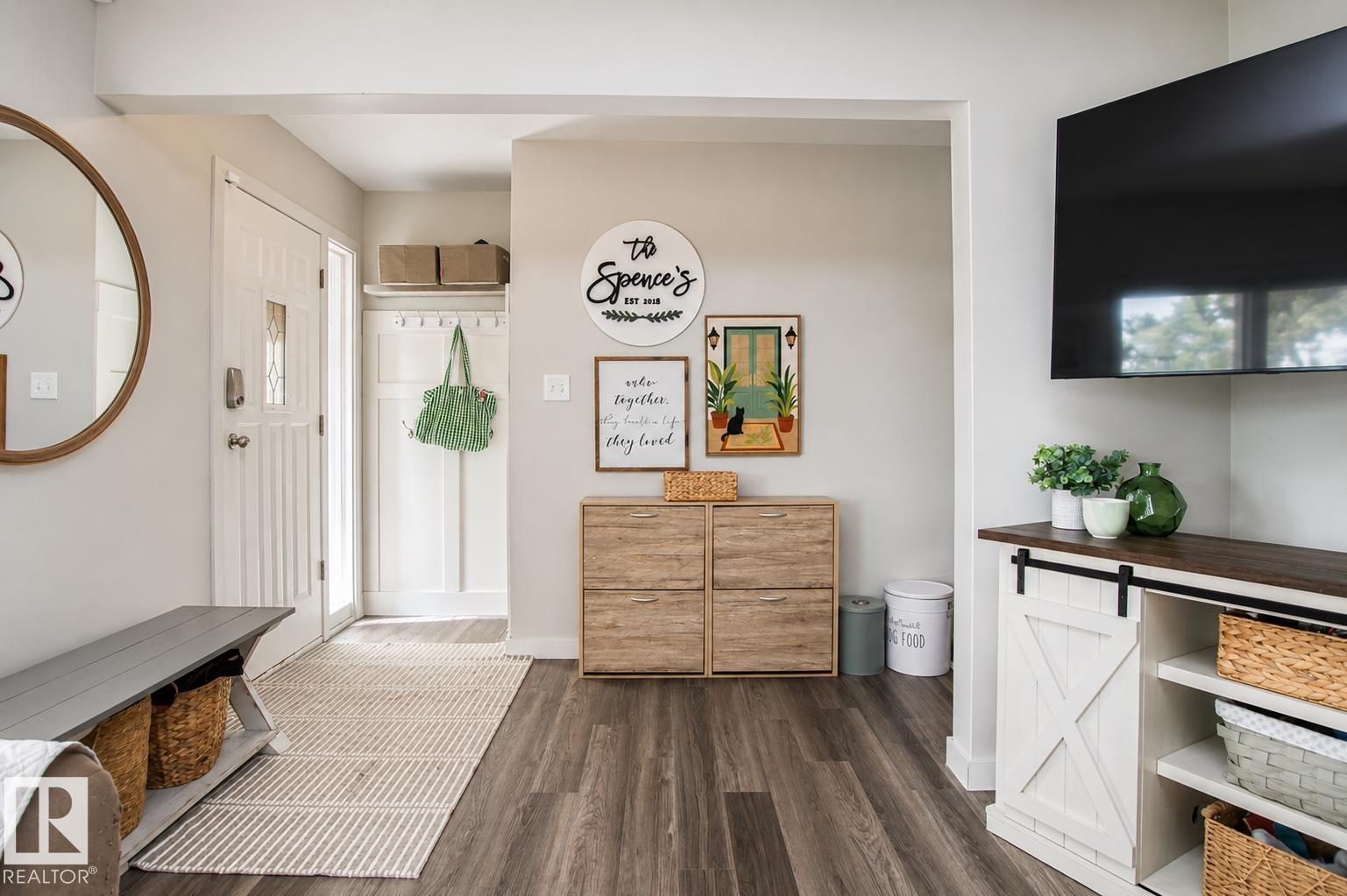 Photo 5 at 12231 55 Street NW, Newton, Edmonton