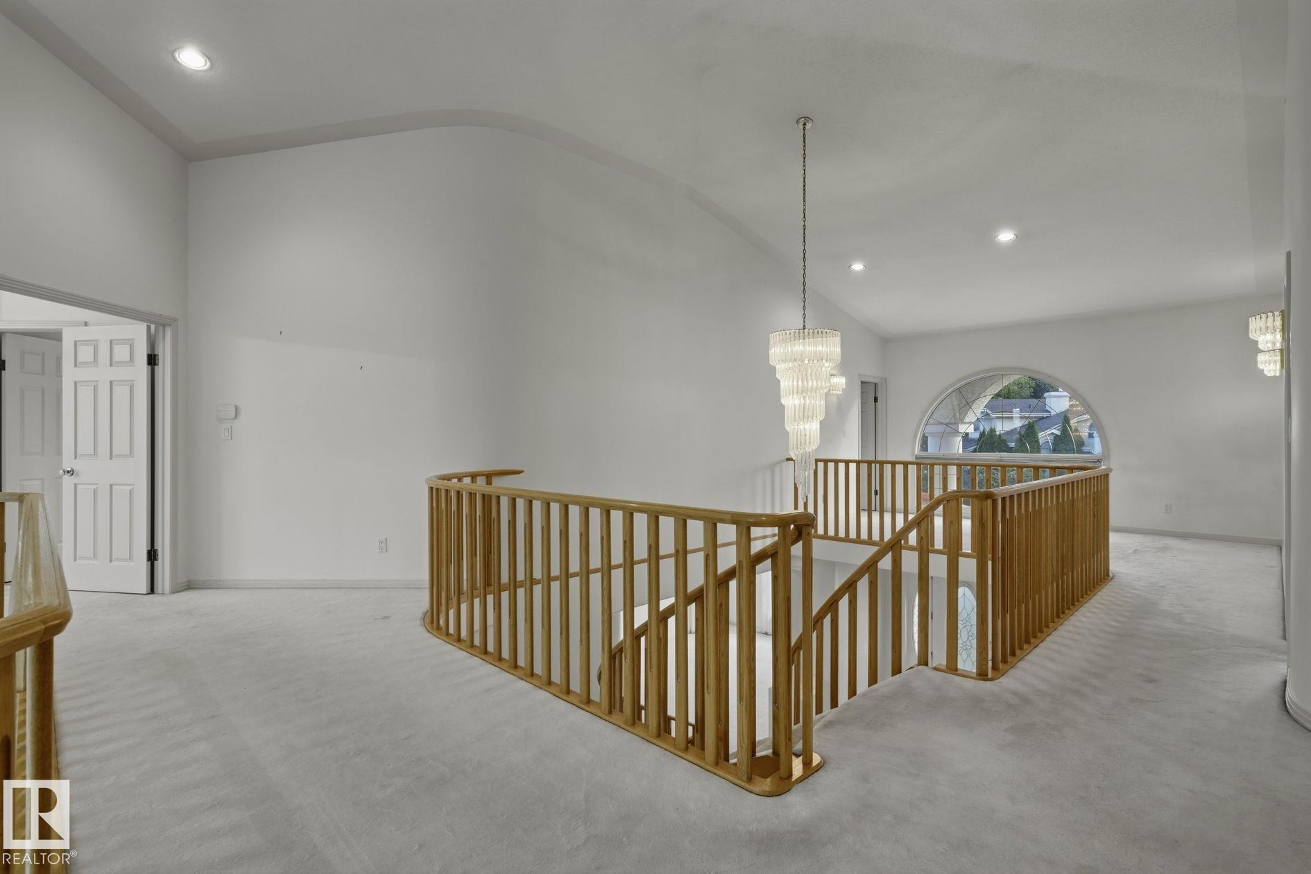 Photo 19 at 154 Osland Drive NW, Ogilvie Ridge, Edmonton