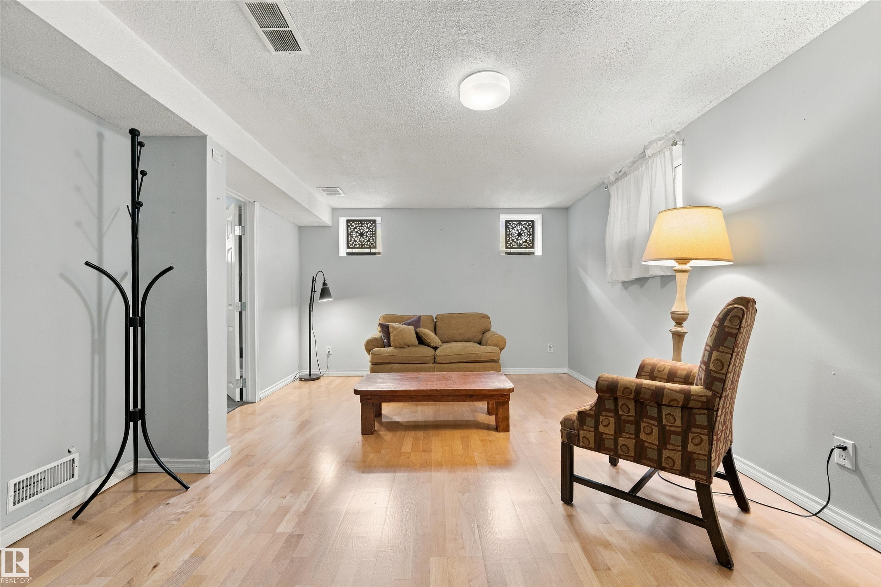 Photo 20 at 12111 95 Street NW, Alberta Avenue, Edmonton