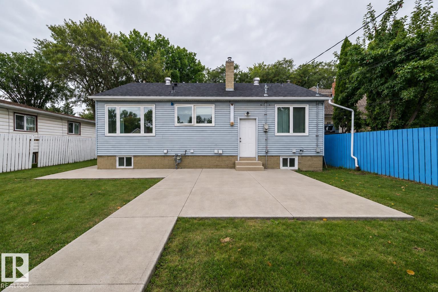 Photo 28 at 12111 95 Street NW, Alberta Avenue, Edmonton