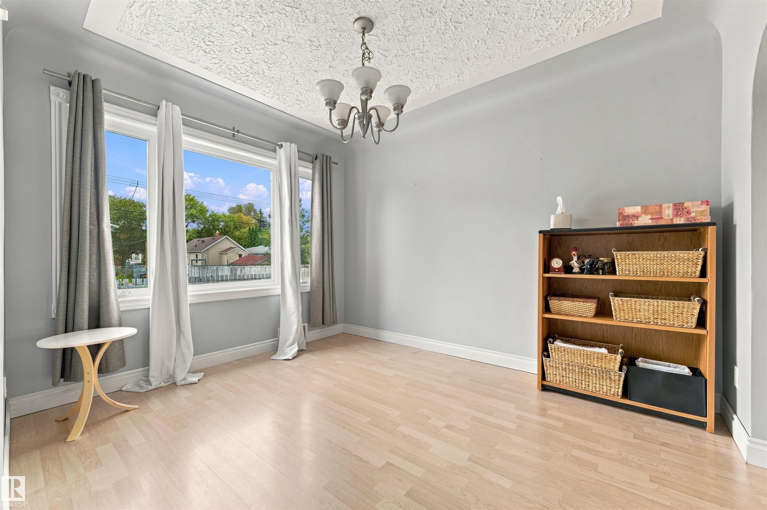 Photo 6 at 12111 95 Street NW, Alberta Avenue, Edmonton