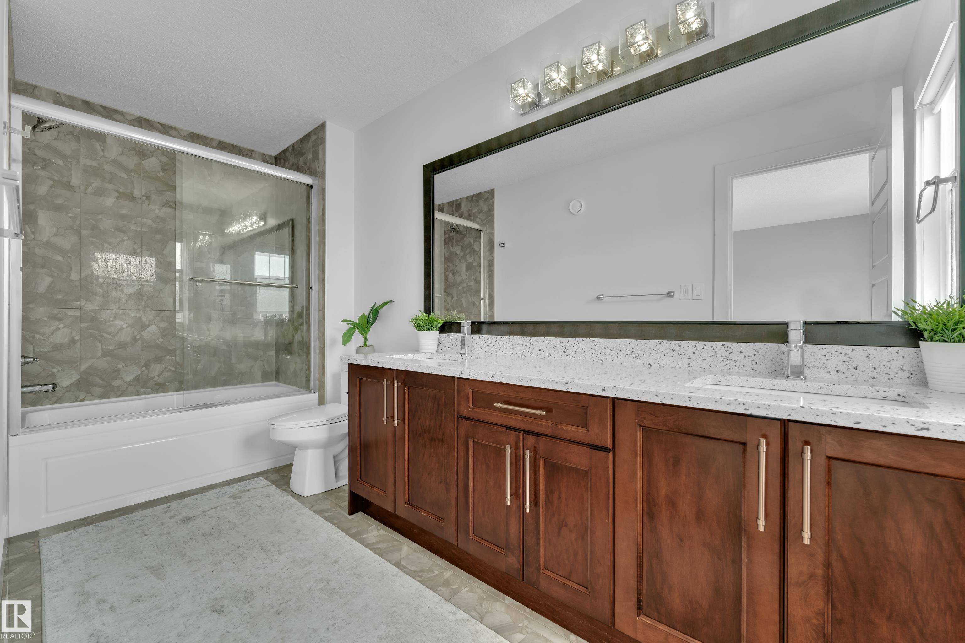 Photo 11 at 6454 177a Avenue NW, McConachie Area, Edmonton