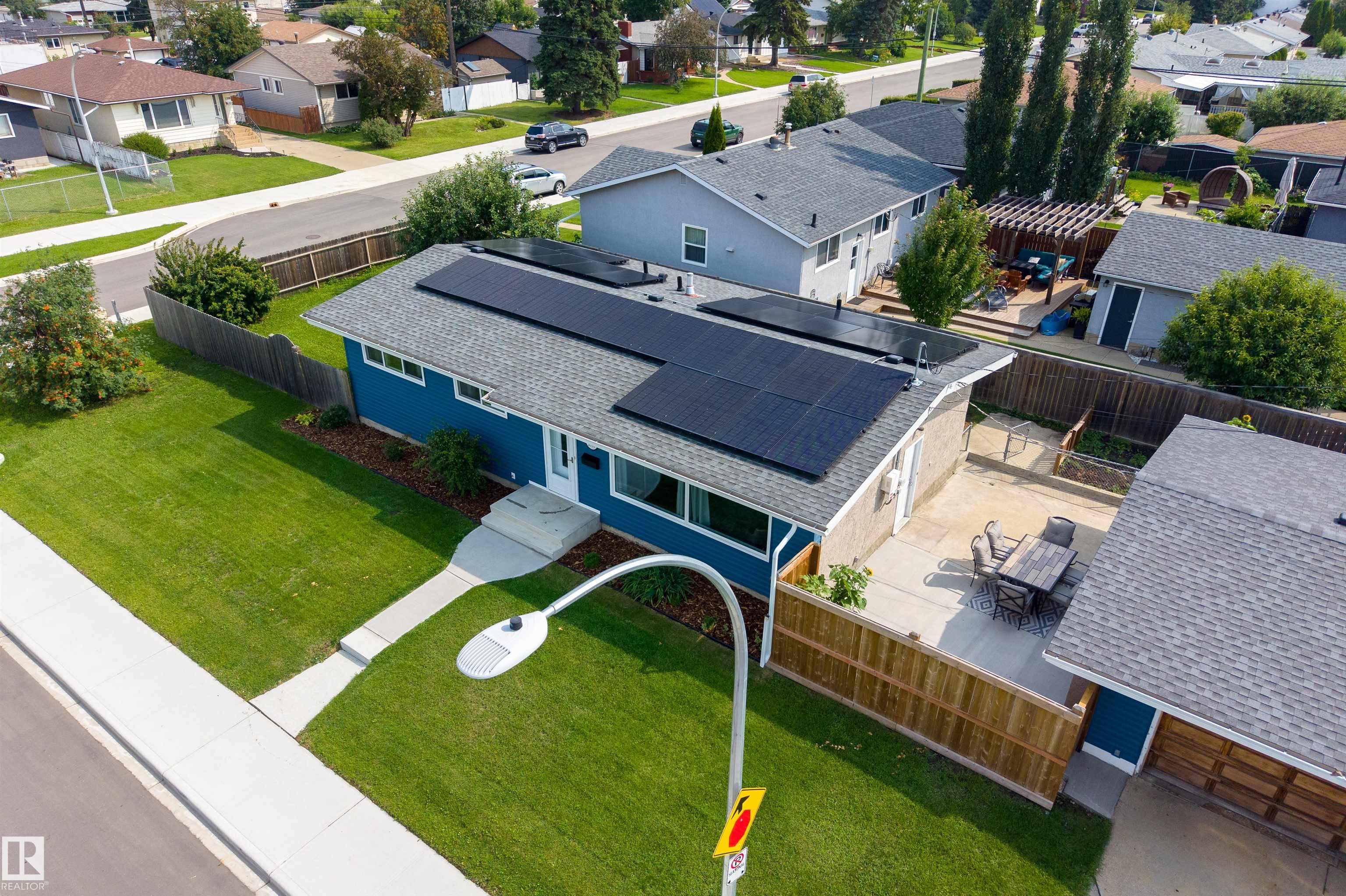 Photo 19 at 9107 58 Street NW, Ottewell, Edmonton