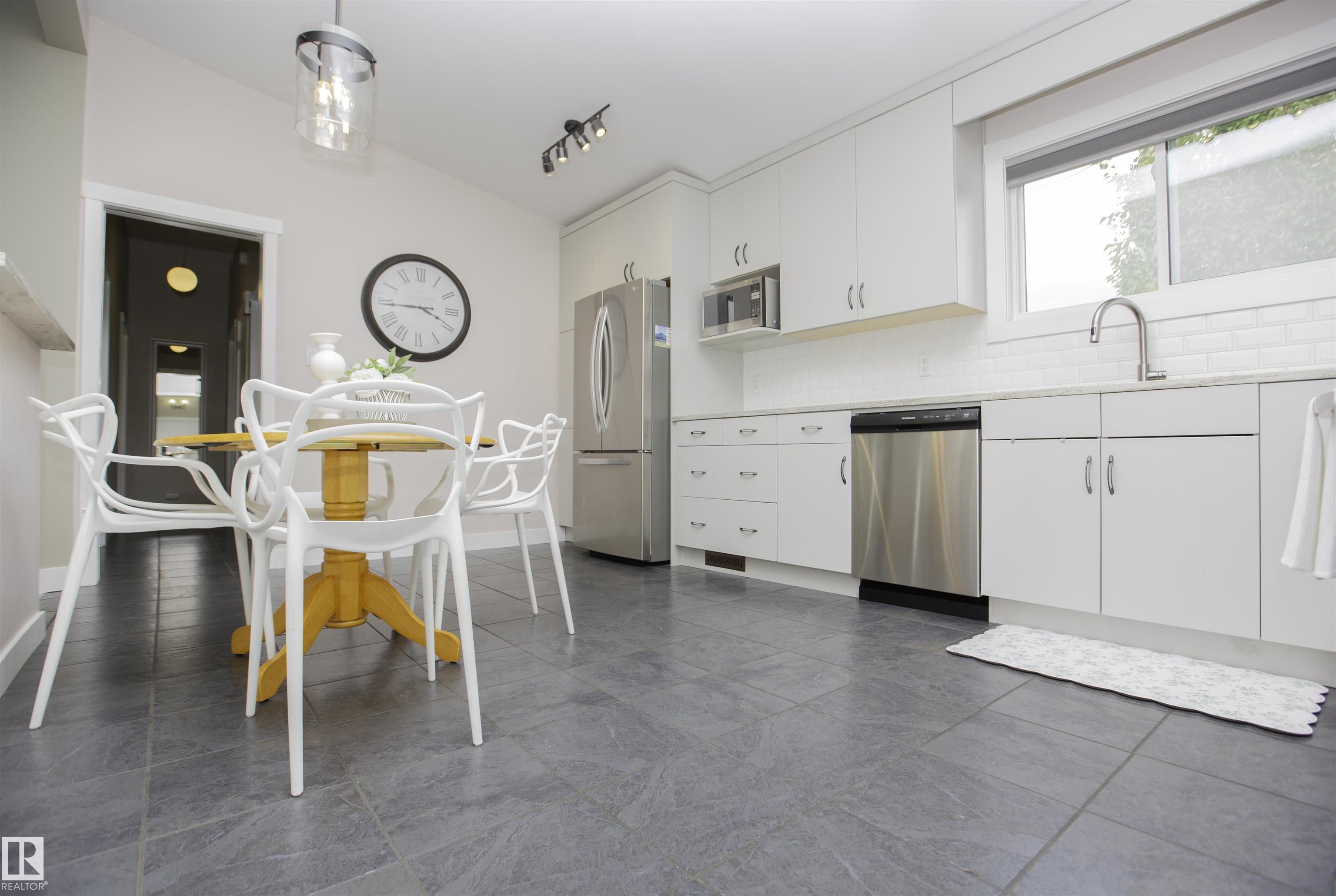 Photo 7 at 9107 58 Street NW, Ottewell, Edmonton