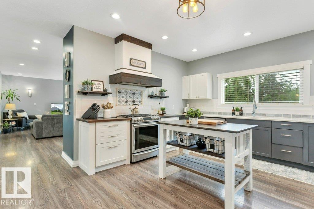https://zimg.paragon.ice.com/ParagonImages/Property/PM/RAE/225422025/15/0/0/f815fc3e2600706d30d122259cd75b7d/1/26a83f93fe42e21ac24884b4305050c3/225422025-829a3130-6ab6-4b7f-927c-8fc3540aa294.JPG